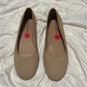 Lucky Brand Tan Flats